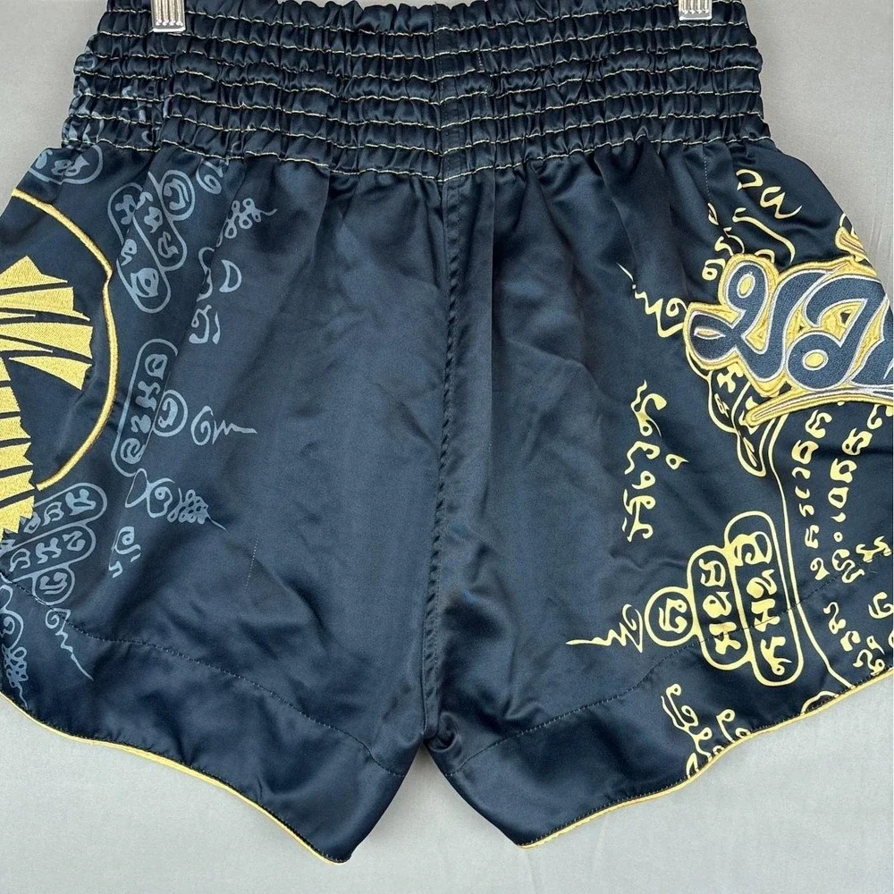Hayabusa MMA Boxing Shorts Mens Medium Black Gold 3.5" Inseam Muay Thai - Picture 2 of 10
